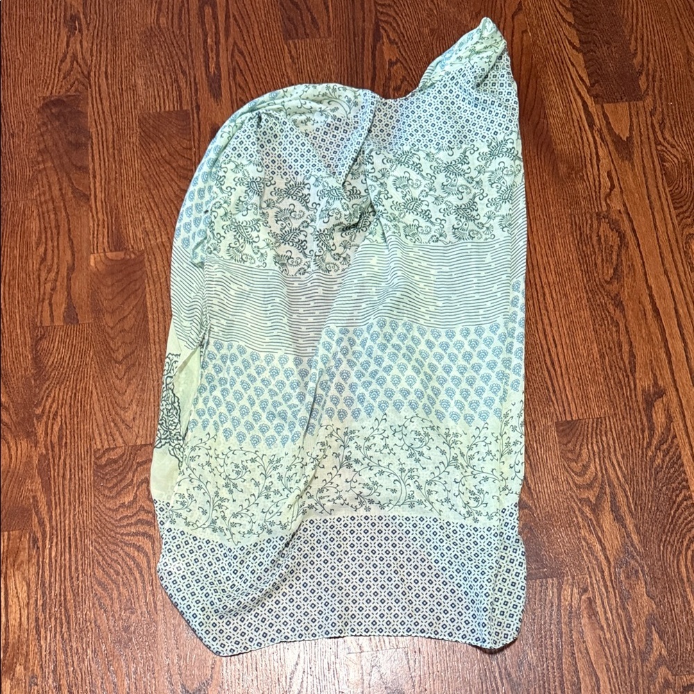 Green Patterned Kimono Cardigan - Picture 2 of 3